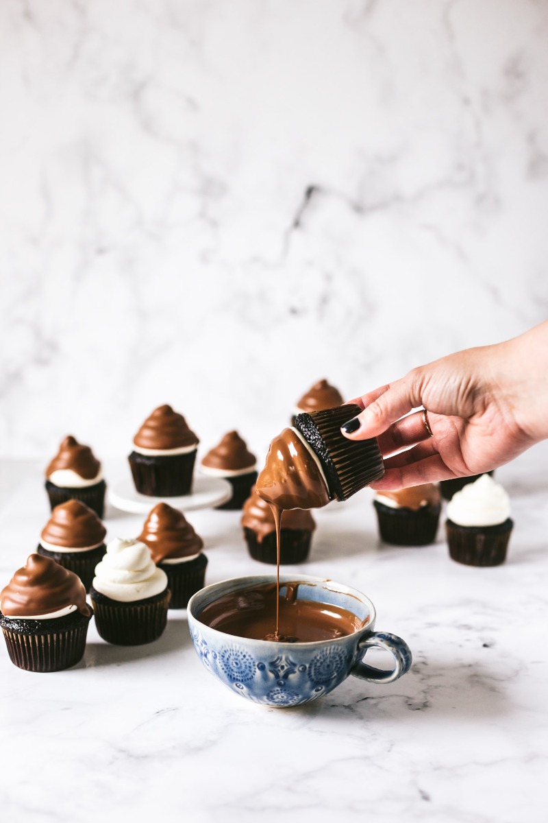 Chocolate Dipped Cupcakes